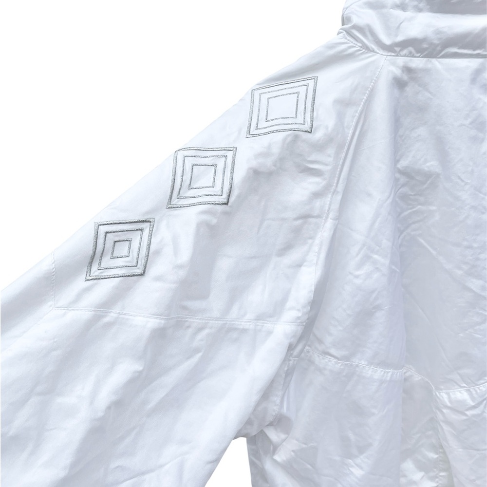 Vintage Reebok Women’s White Wind Breaker - Picture 7 of 7